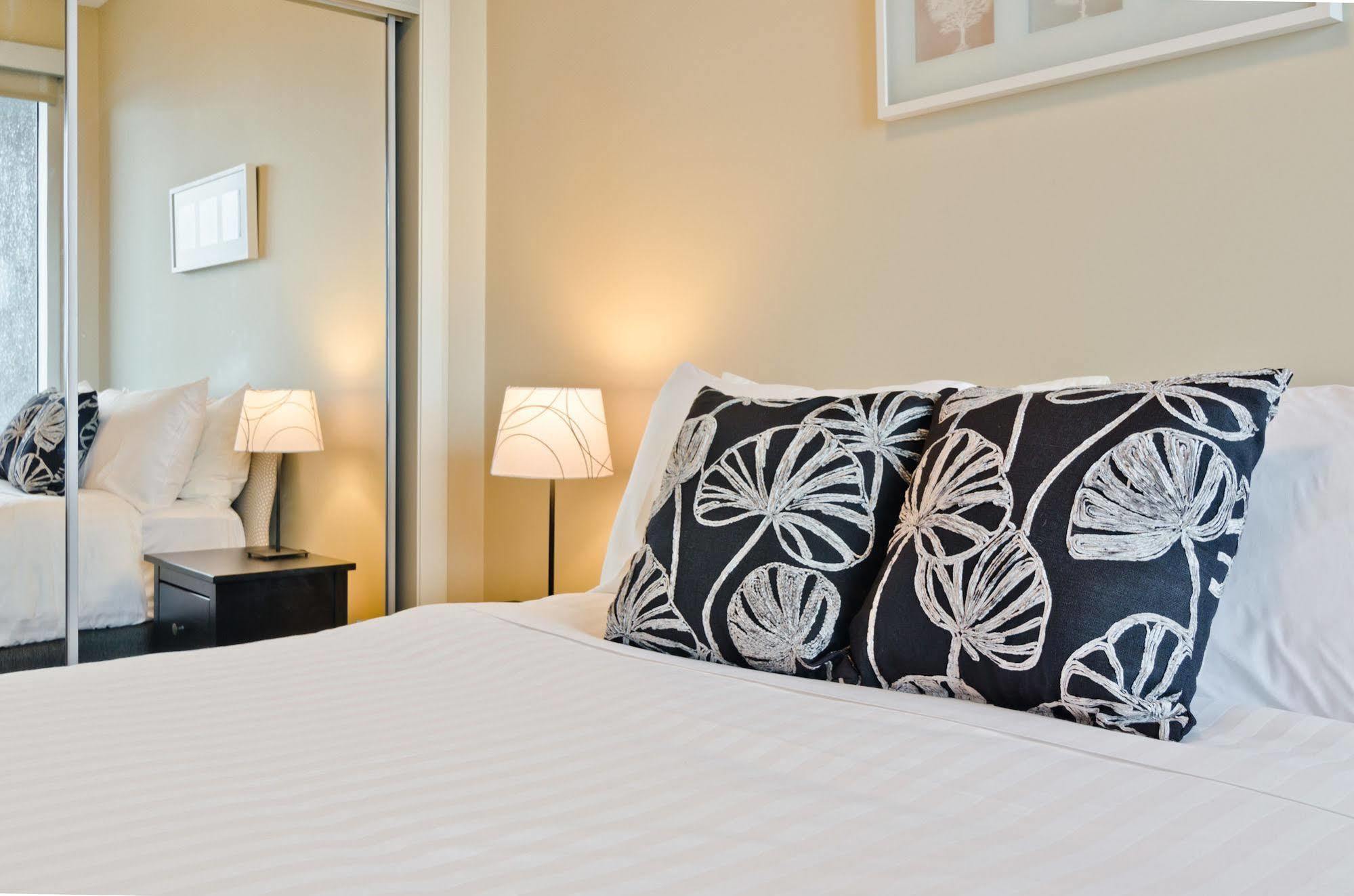 Executive Suites By Roseman - Alura Κάλγκαρι Εξωτερικό φωτογραφία